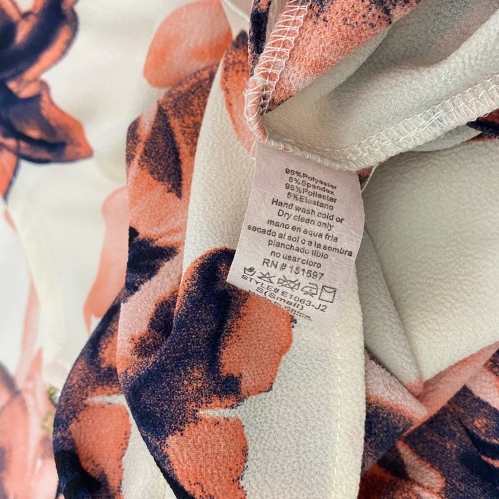 Tovia Short Sleeve 1/4 Zip Up Top Womens S Peach Pink Floral Stretchy Blouse I1 - Picture 5 of 6